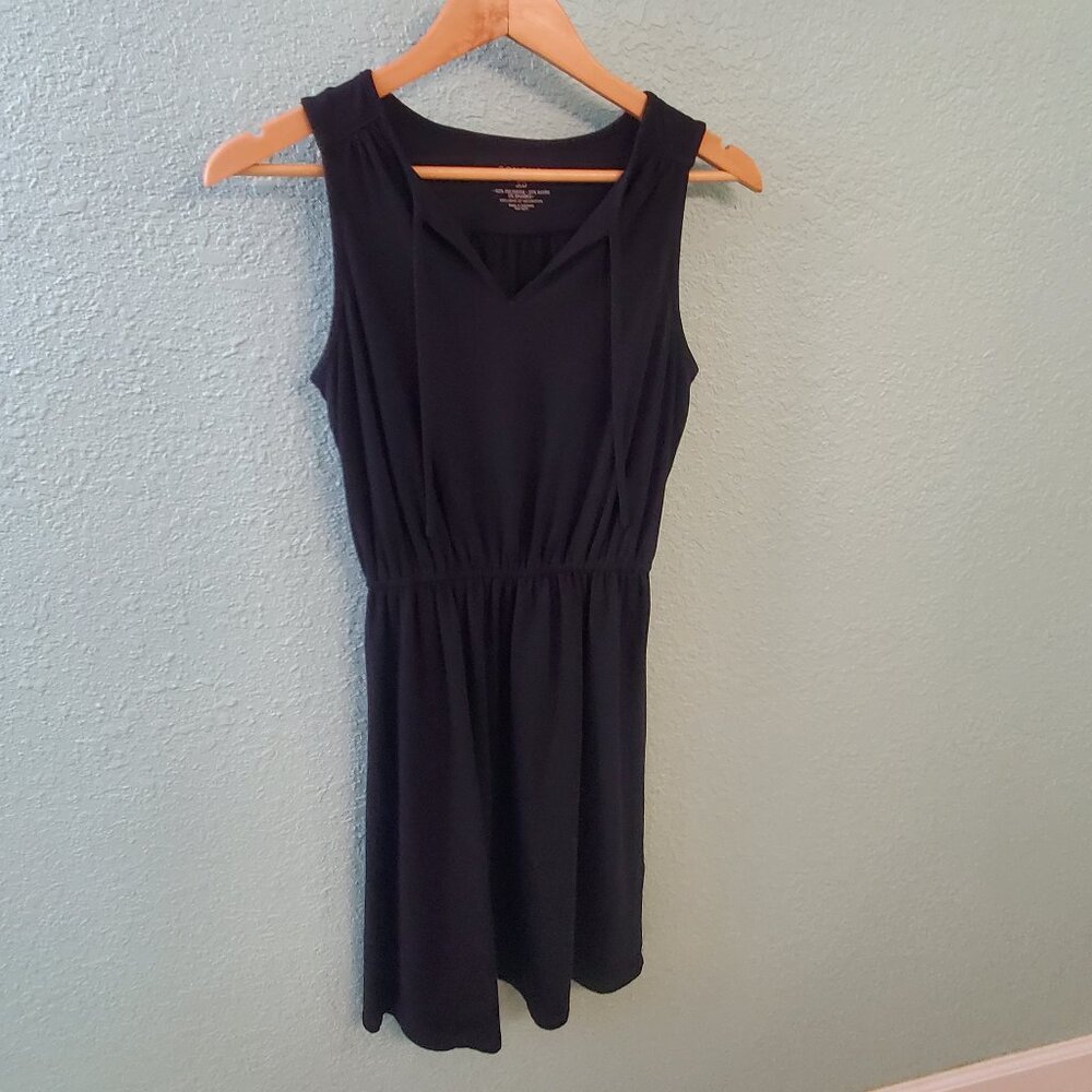 Sonoma Life + Style Black Sleeveless dress - Sz XS
